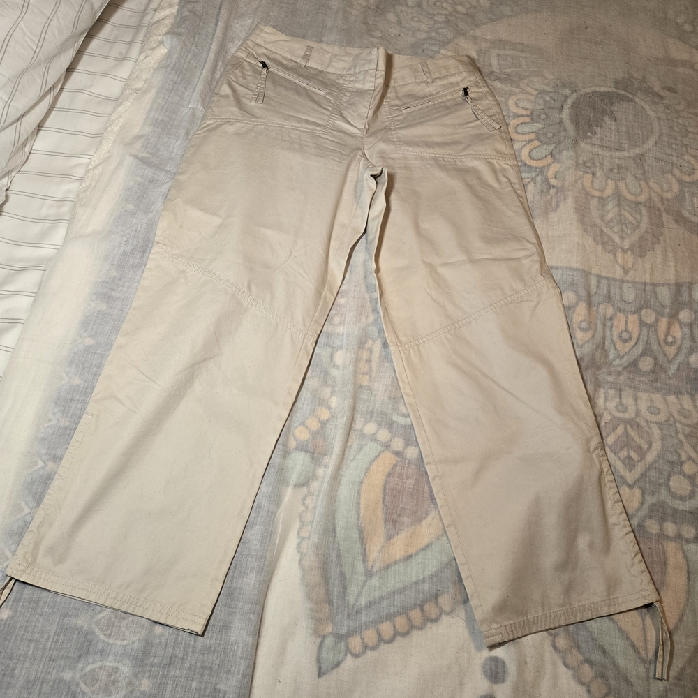 LOFT Women's Ivory colored Cargo Pants